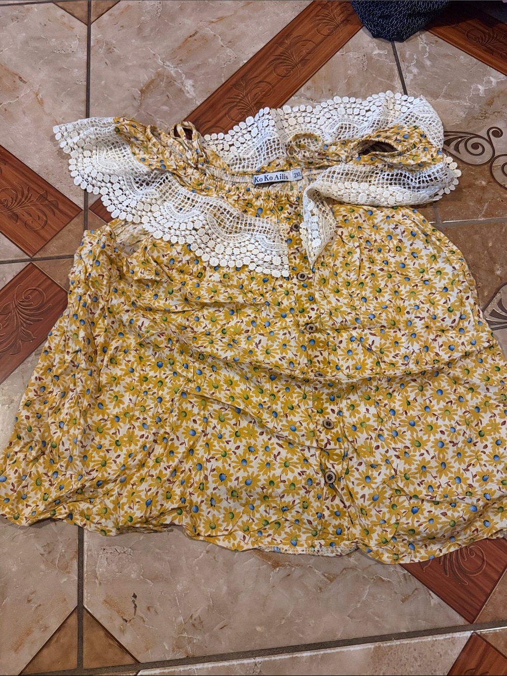 Yellow Floral Lace-Trim Women's Blouse